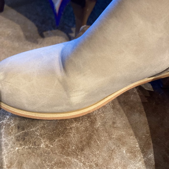 Back zip Boot - Picture 2 of 7